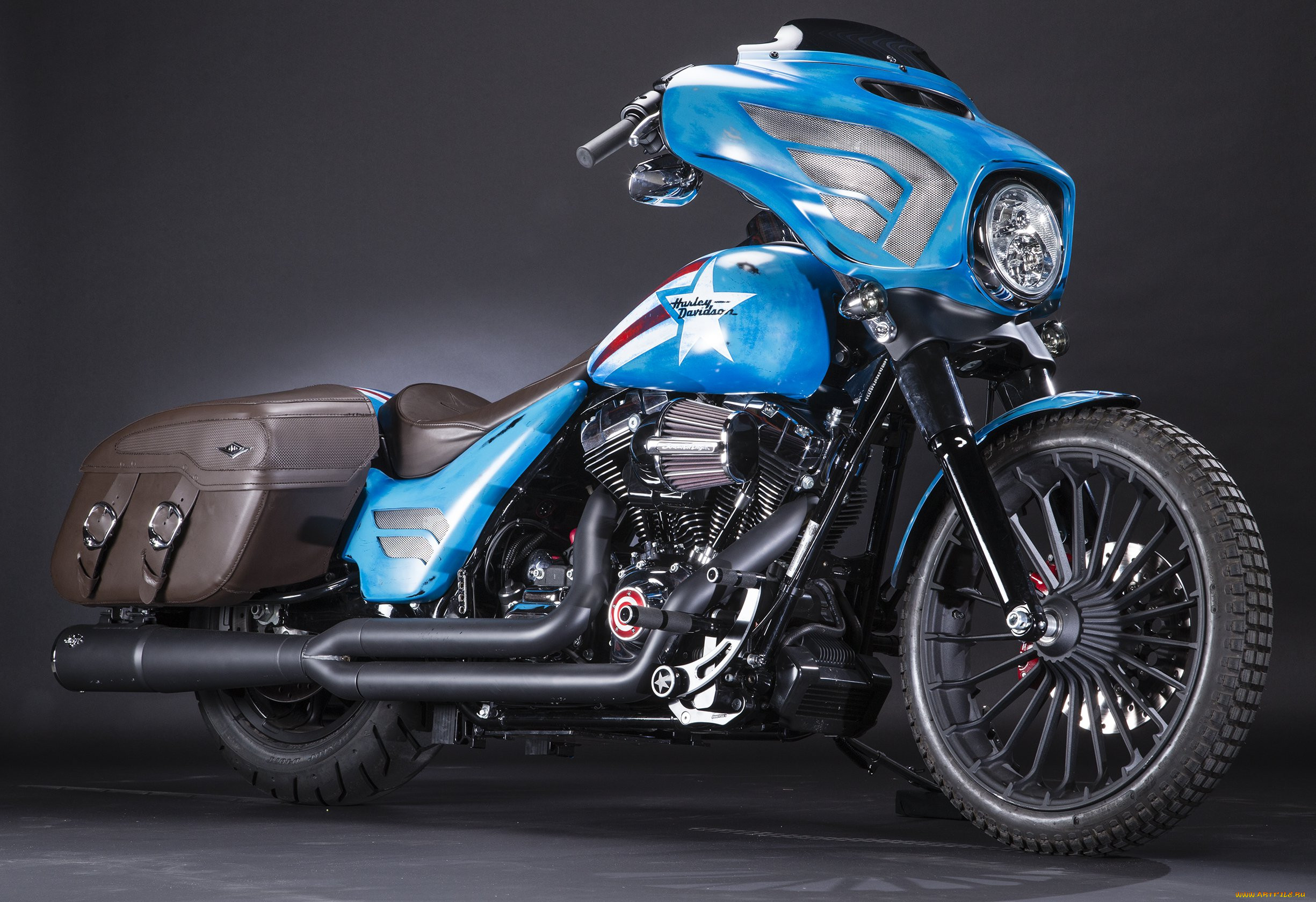 Captain America, Street Glide Special (Touring)